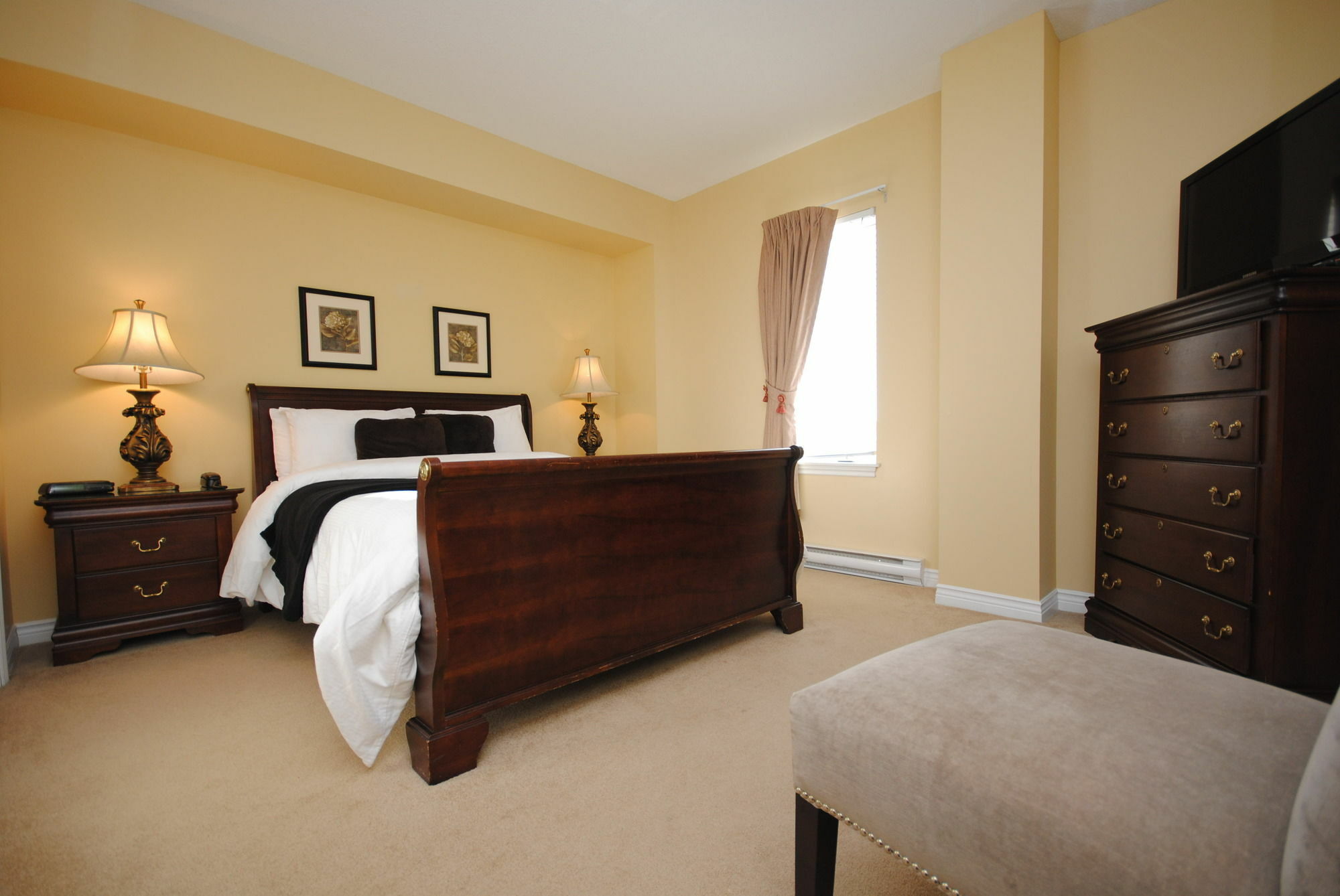 Premiere Suites Moncton Buitenkant foto